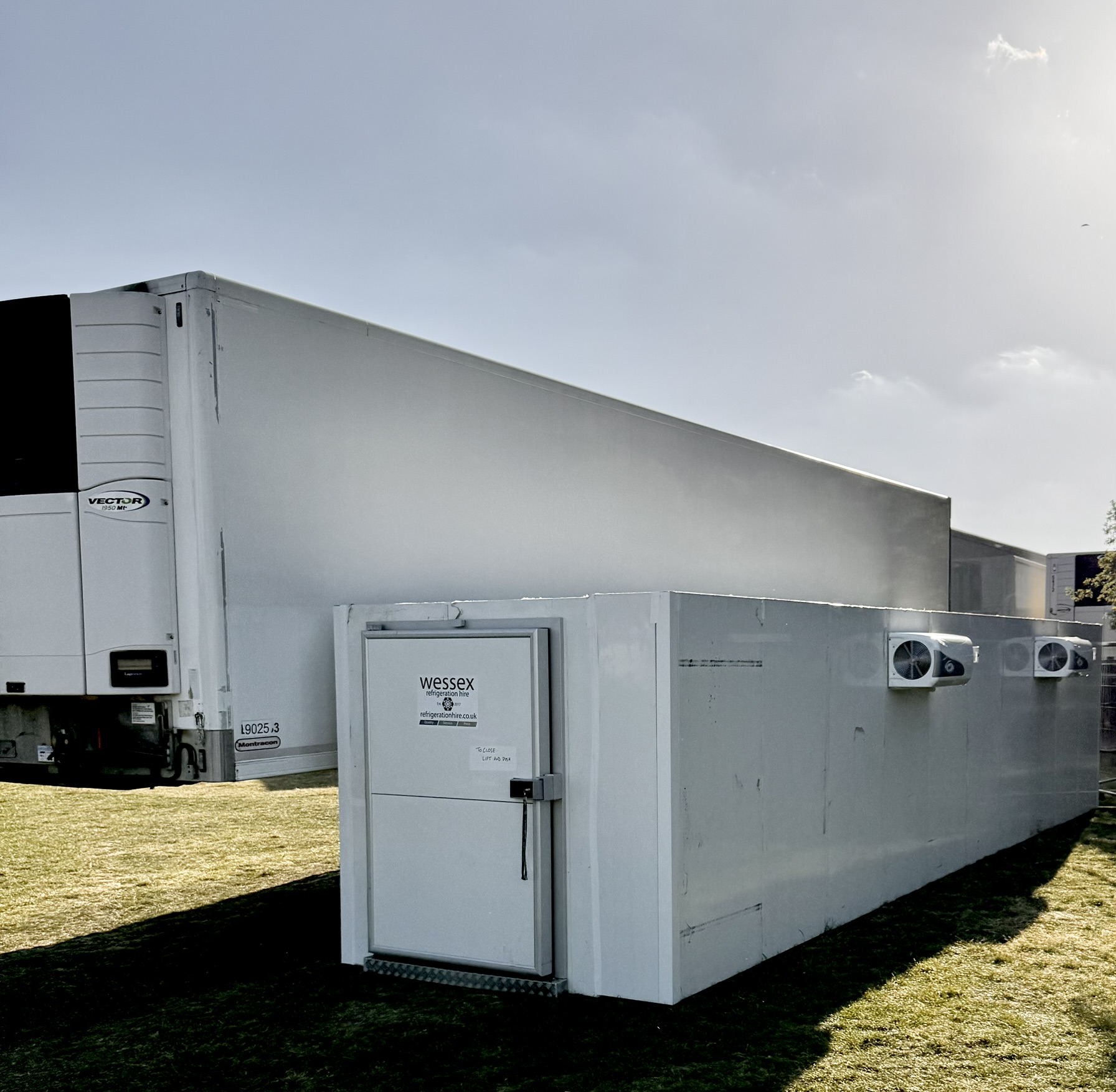 Large Outdoor Modular Cold Room Installation